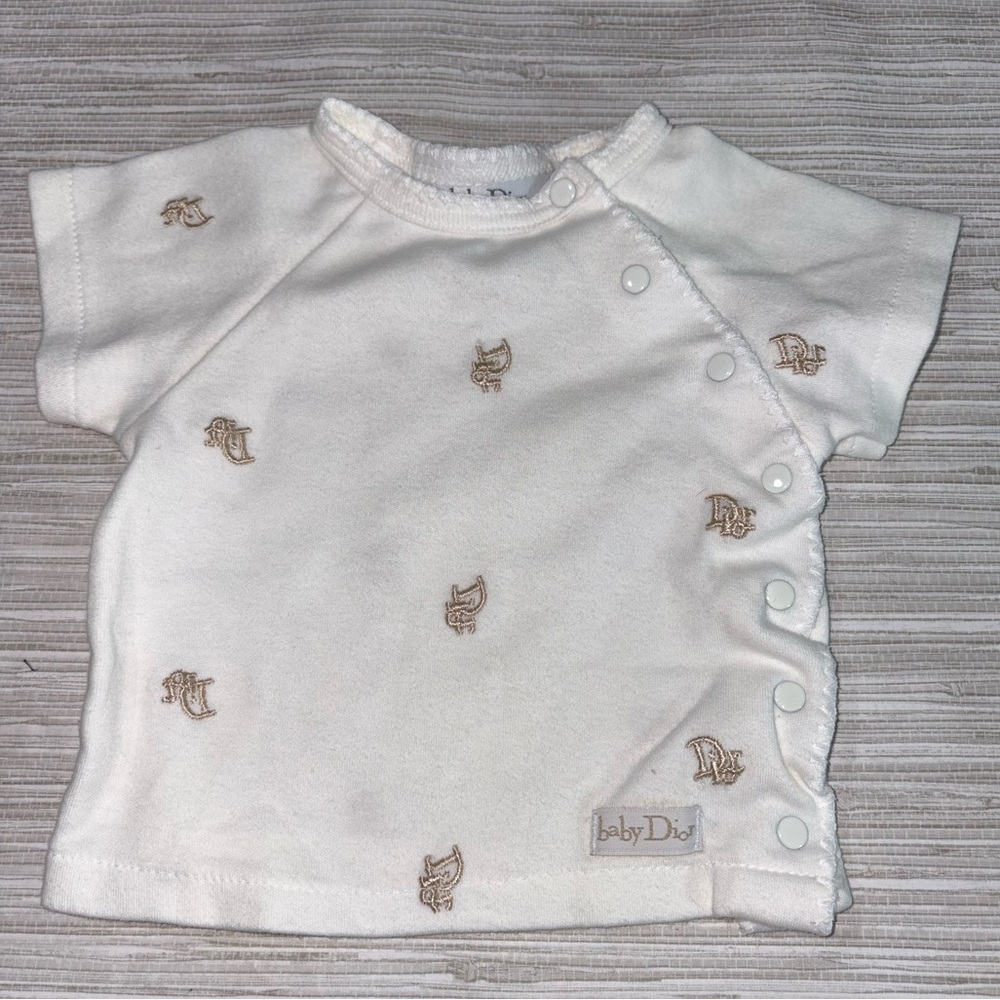 100% COTTON BABY DIOR 0-3 MONTHS ✨ Luxury infant embroidered Short Sleeve top